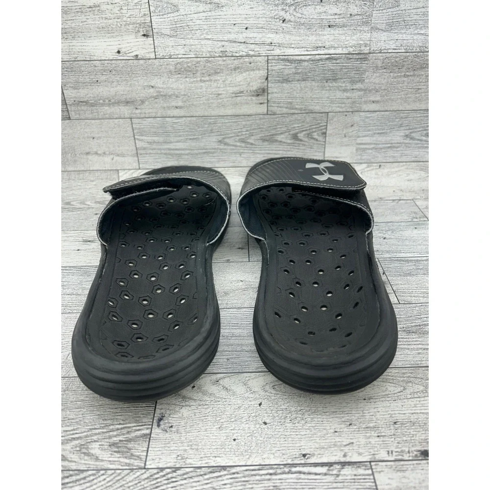 Under Armour Ignite V Mens Black White Slide Sandals 1248165-002 Size 9